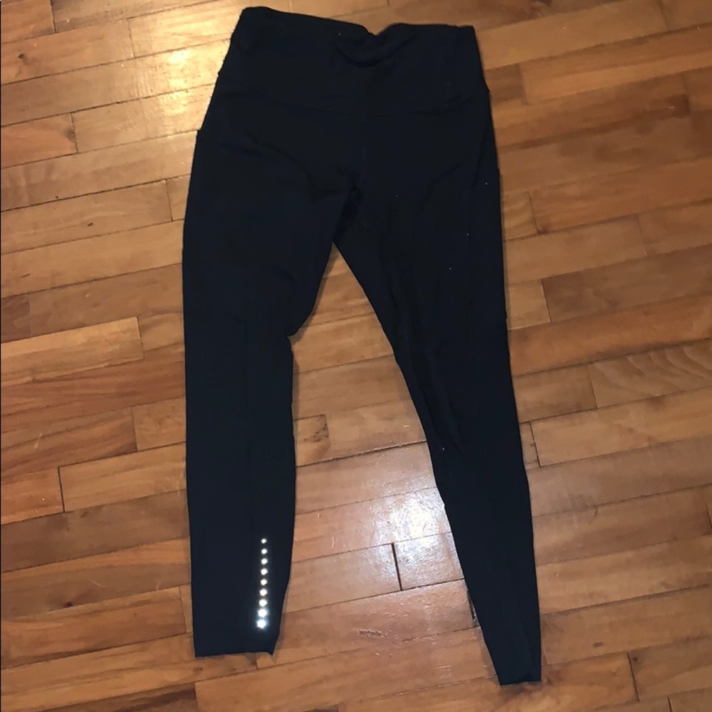 Lululemon leggings fast and free